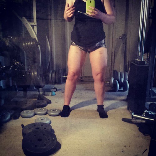 lovehealthlift: #thickthighssavelives #quads #legday #fitfam #lifter