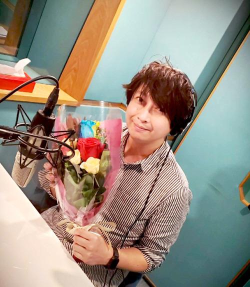 A shot from the final day of recording for Daisuke Ono, VA of Battler Ushiromiya!“We’re looking forw