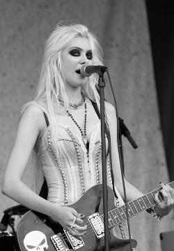 Taylor Momsen