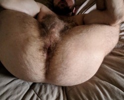 tollsidares:  This hairy hole needs a rim