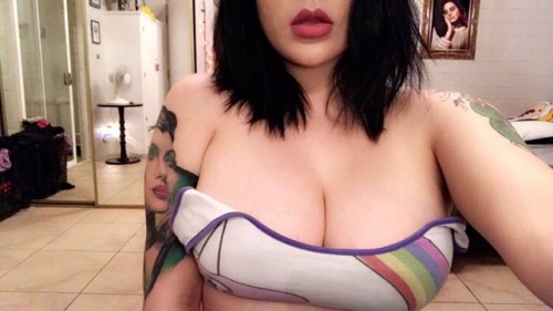 Sex bluntxxxprincess:play with me pictures