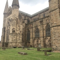 spookyloop: I got a healthy dose of gothic architecture and old graves today in Durham. Do you recognise the courtyard from somewhere? (;