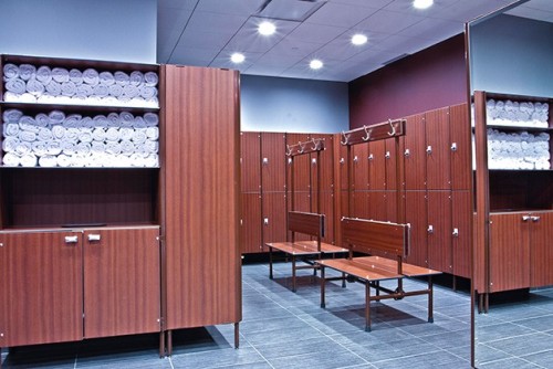 {Wow, that last shot of the locker room’s a little disappointing. Sorry, just had to be said&h