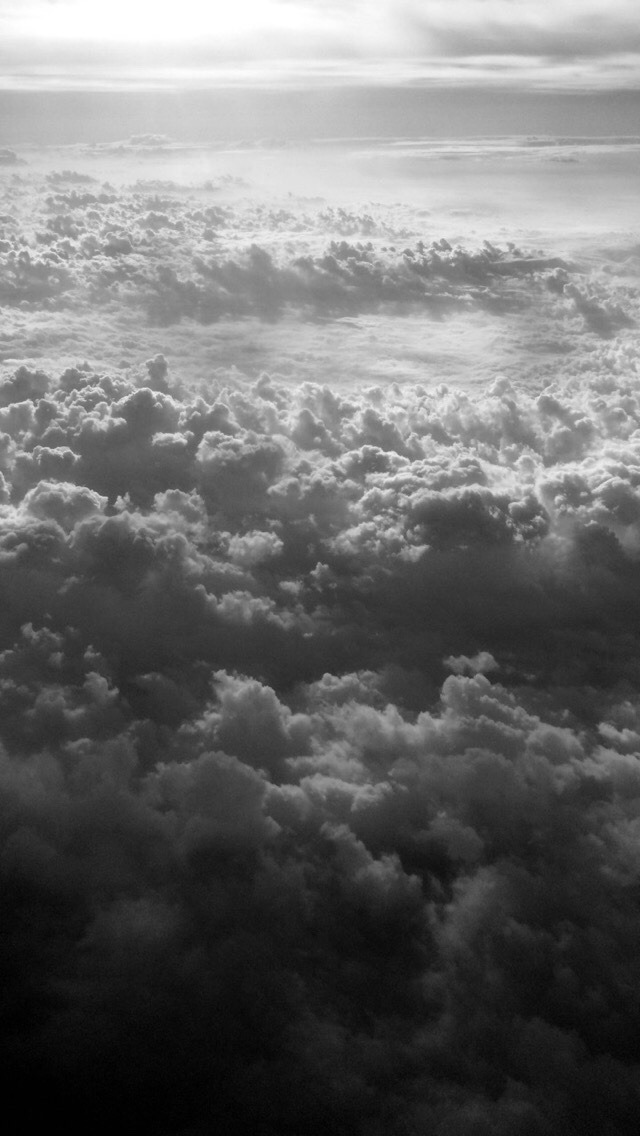 sircharlielunar-blr:  When I’m in the sky