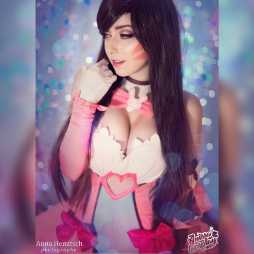 chickcosplay:  Magical Girl D.Va! OverwatchCosplay by AnissaCosplay http://ift.tt/2DzBZrt