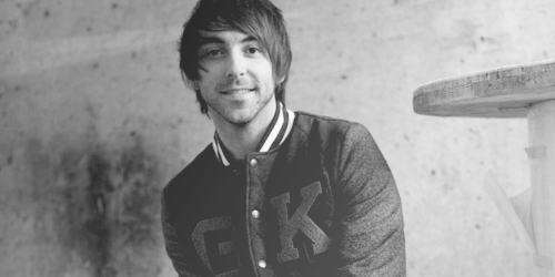 dolefullydesired:  band members + clothing lines  tony perry (pierce the veil) → love before glory oliver sykes (bring me the horizon) → drop dead josh franceschi (you me at six) → down but not out kellin quinn (sleeping with sirens) → anthem