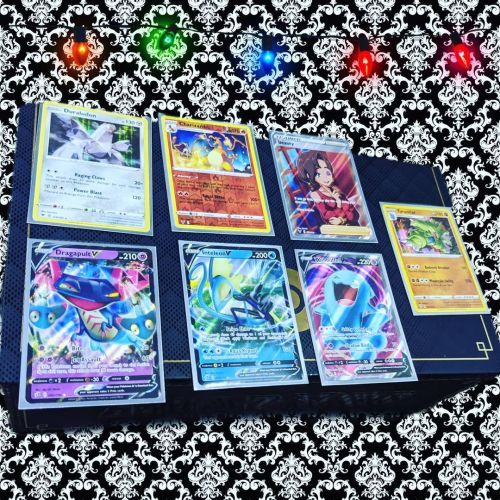 oooOoo we got #UltraRare #Pokemon cards this time!! #Vcards#PokemonTcg #BigHits #VividVoltage #Hol