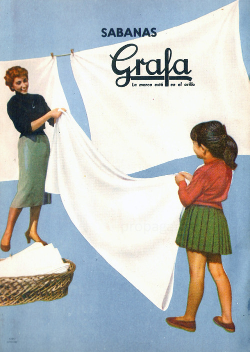 propagandaycompania: GRAFA, bed sheets. the brand is on the selvedge