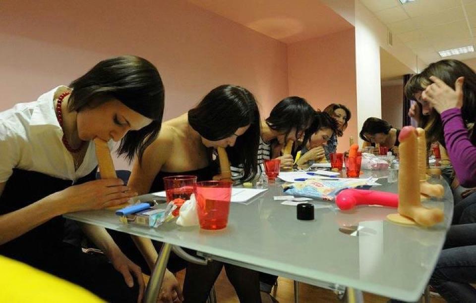 throather:  Ok, ladies, class is about to get started.We’ll contibue where we left