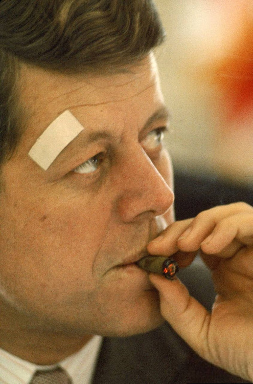 Sex zek-plus:  that aint no cigar jfk was a real pictures