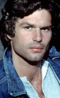 queen-screen:  Harry Hamlin & Michael