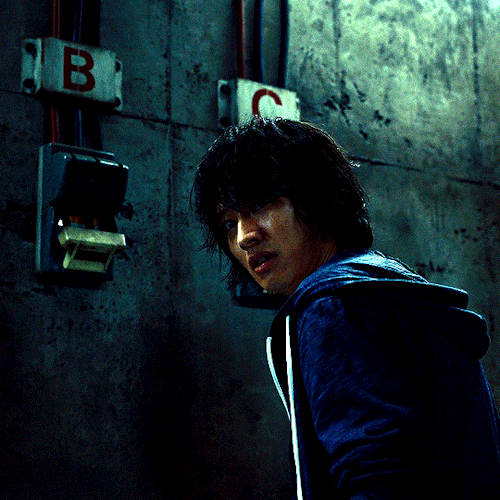 gominshi:YAMAZAKI KENTOas Ryohei Arisu in ALICE IN BORDERLAND 今際の国のアリス, S01E05(2020—, Netflix)