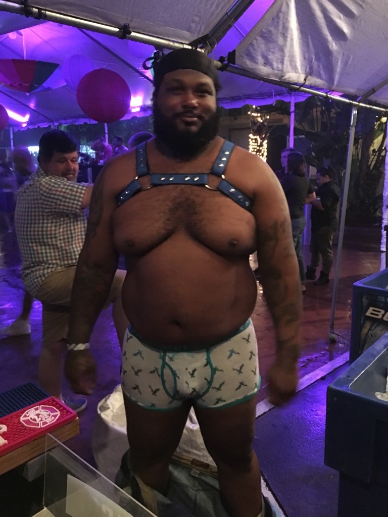 kabutocub:  (Submitted by: @patrip1)Looking good handsome!—————————————————————Want