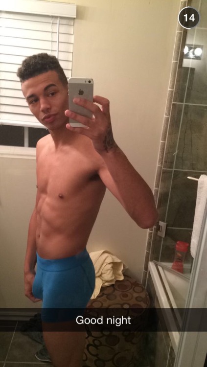 dshaepeee:  tretizzle:  dshaepeee appreciation post.  😁