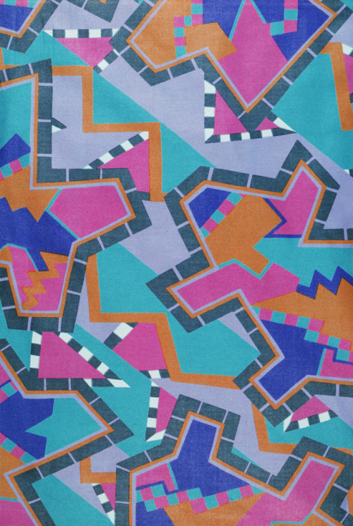 Nathalie du Pasquier, „Gabon" Textile, 1982. Printed cotton plain weave. Made for Memphis, Mila