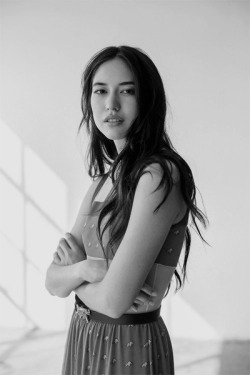 swkywalker: Sonoya Mizuno photographed by