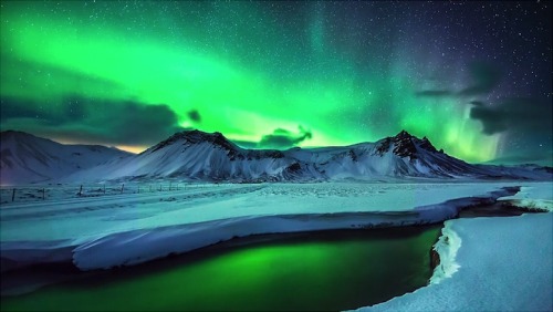 mymodernmet:A stunning timelapse shot in Greenland and Iceland by Joe Capra of Scientifantastic. See