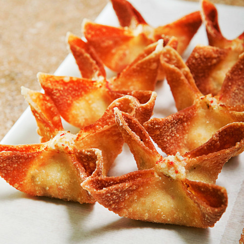 everybody-loves-to-eat - my favorite foods (1/?)crab rangoon