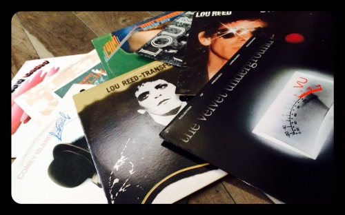 square-wax:  Today’s playlist (sigh). 
