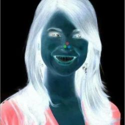 Ok&hellip;This is weird.  Stare at the red dot on her nose for :30. Then look at a plain wall and blink really fast! OMG!  like when it works for you! by jordancarverofficial