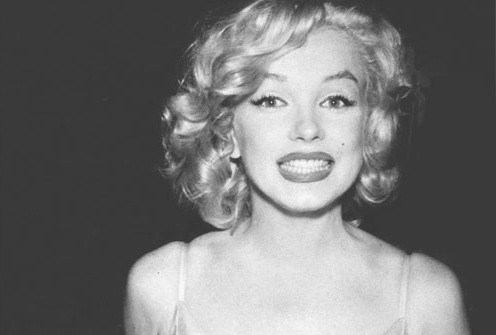 d-i-e-young-stay-pretty:  fher-anaya:  acesso—permitido:  Marylin Monroe ~ Inspiração