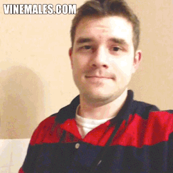 vinemales:  Work break: this guy shows face first and then pissing  
