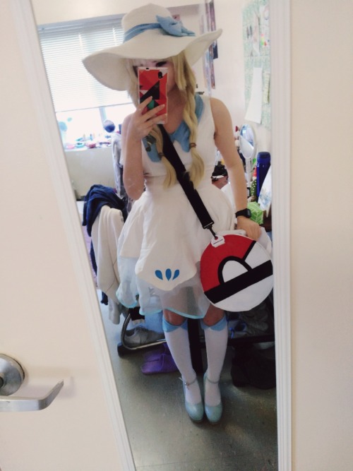 meivix:Lillie is ready for katsucon next friday! 