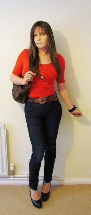 hgillmore:  Well Dressed Crossdressers and Transgendered Women