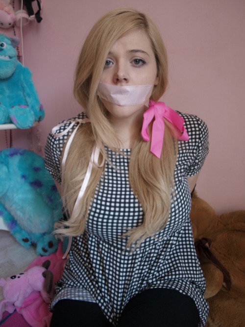 superbounduniverse:  angelic-corpse:  kidnapped by stuffed animals  Superbound rating: 9.5