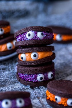 fullcravings:Chocolate Monster Halloween Cookies