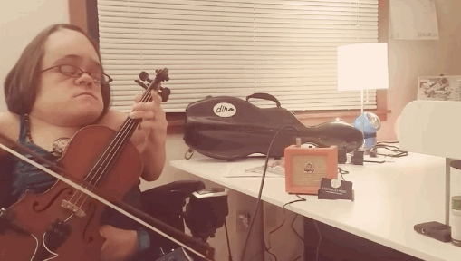 micdotcom:  Gaelynn Lea wins NPR’s Tiny Desk Contest Gaelynn Lea is a 32-year-old