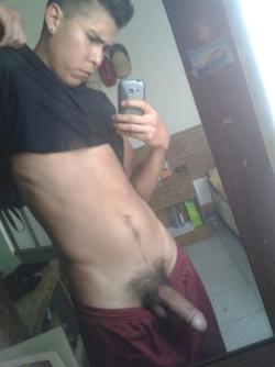 Amante del hombre chacal, machin y uncut