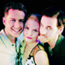 perhaps-i-would-swan:  i—still—do:  the-lady-swan:  UM. Guys, that’s not a