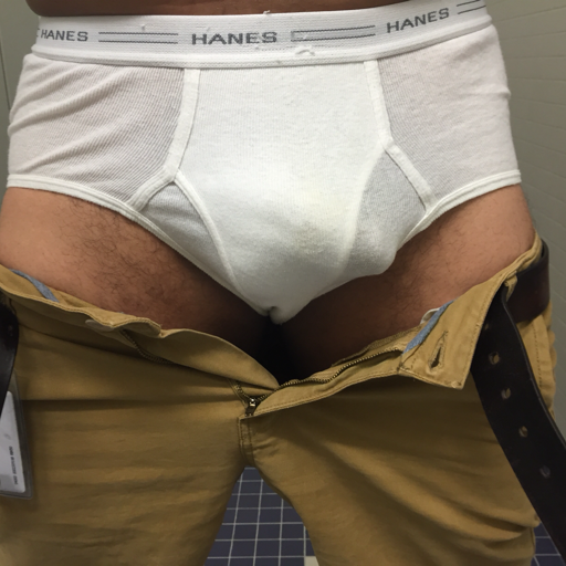 hanesguy05:  You asked for it.   SO DAMN HOT!!!