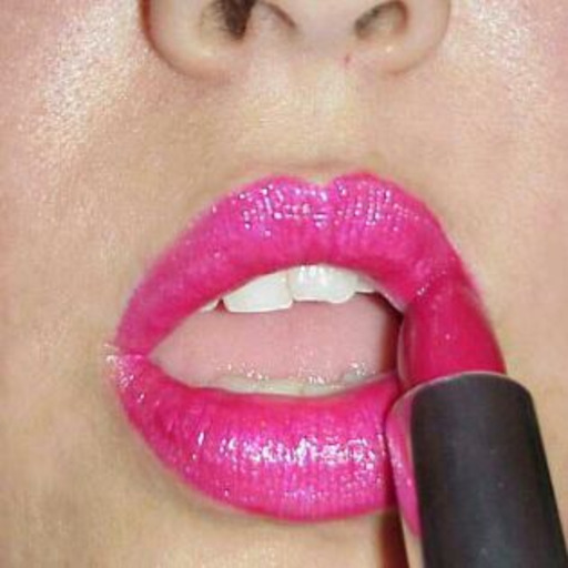 hypnosilly:  Omg 👄