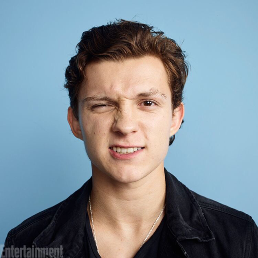 XXX mamalaz:  tomhoolland:Tom Holland on Lip photo