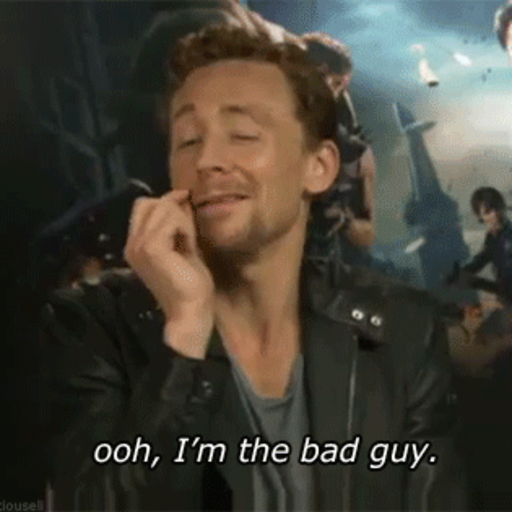 Link to the interview in which Chris Evans grabs Tom's tits.