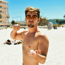 you-look-thirsty:  Hey so does anyone wanna  Date me? 