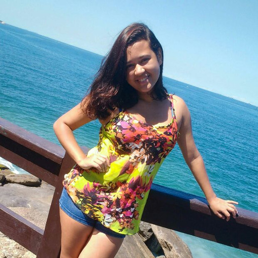 97% das meninas que se acham feias são bonitas. Reblogue se faz parte dos 3% que se acham feias porque sabem que são feias.