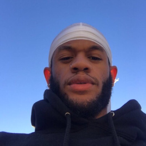 captioned-vines:  meechonmars:  Girls Have Everything In Their Purse  Meech: “Hey, I’m ashy as hell. You got some lotion?” Girl: “Yeah, lemme check my purse. Here you go.” Meech: “Thanks. I’m hungry as hell. You tryna get some food?”