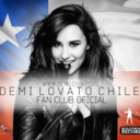 dlovato-news:  Demi singing ‘Turn Up the Music’ last night.  Esta mujer cada vez me enamora mas :(