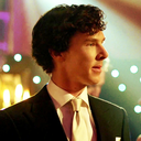 sherholmvs:  John pecking Sherlock’s cheek before he goes to work every morning