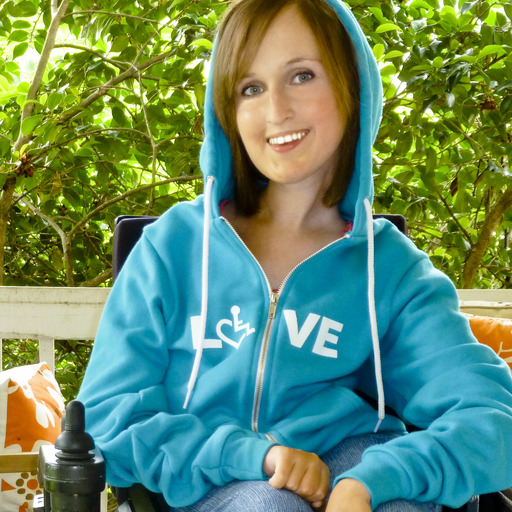 Woman with muscular dystrophy applies to be a fashion model as a joke, gets the job [5 pictures]