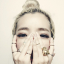 elijahbartolome:  She’s so damm cute 