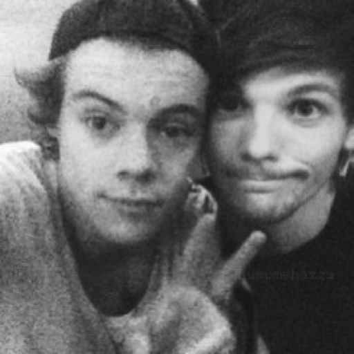 butthurtbandboys:  why aren’t one direction at the oscars for