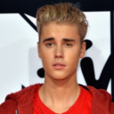 bieber-news:  Justin Bieber: And it continues !!
