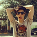 Yo sólo quiero llenarte de besitos hasta que tus labios se gasten :c