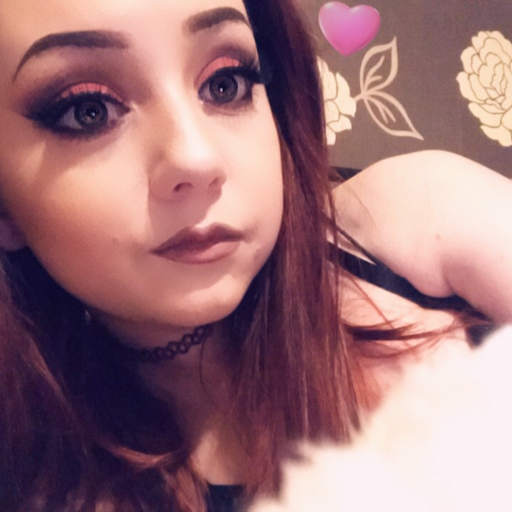 kittxn-jpg:  but girls are so pretty and nice to look at and have pretty hair and soft hands and soft lips that are really nice to kiss i am so gay 