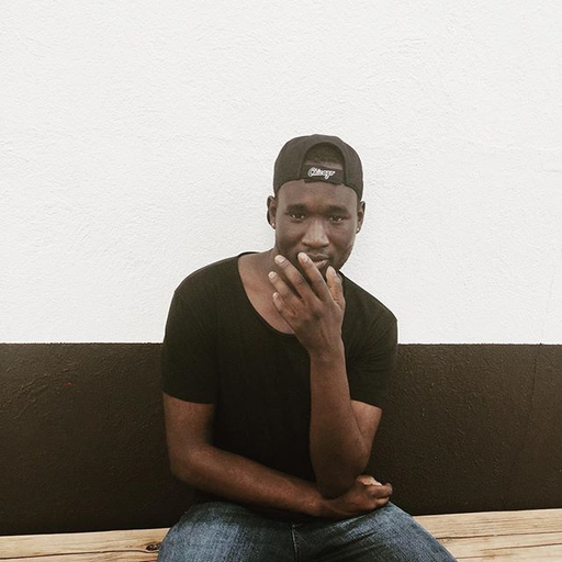 colachampagnedad:  lisa-beignet: dimoism:  Getting my dab game up like this nigga  Song 