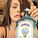 sabrinanellieblows-deactivated2:  Brina super wasted and slurring her words. I don’t understand why girls look up to her.  She is not really a woman you want to model your life after. 